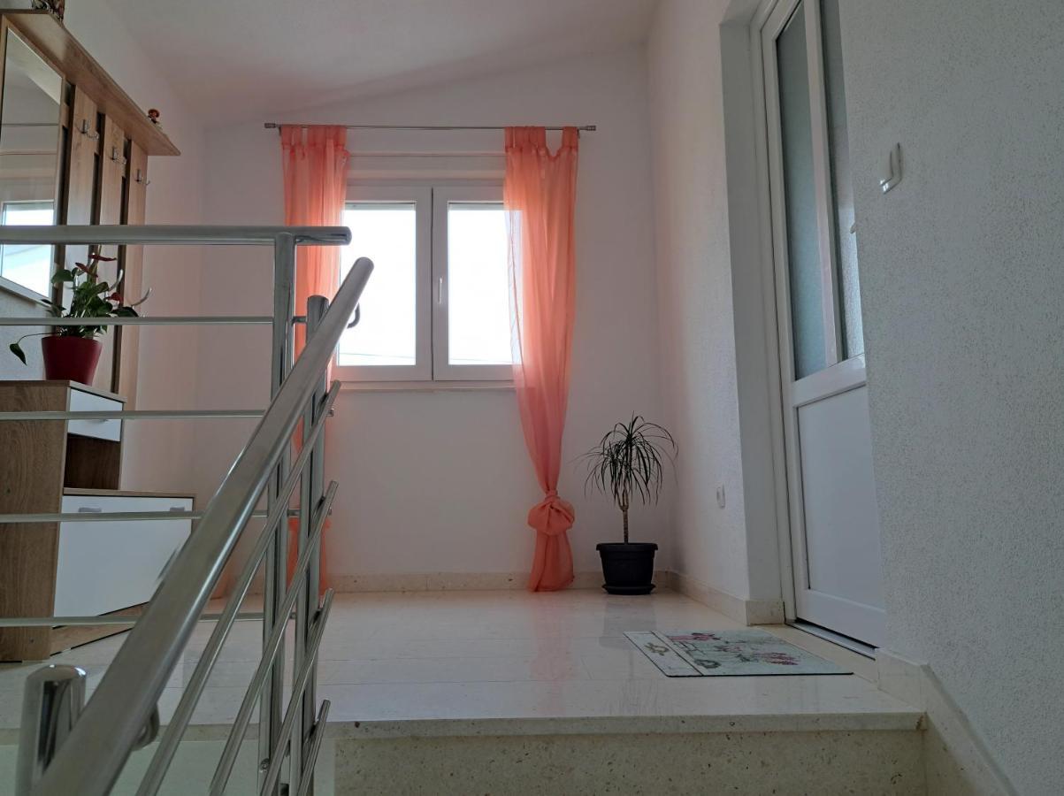 Holiday Apartman Kaštela 外观 照片